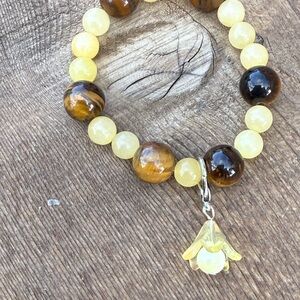 Yellow citrine and brown tiger eye beaded bracelet